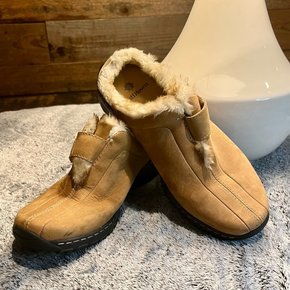 RuffHewn Tan Leather Fur-Lined Shoes